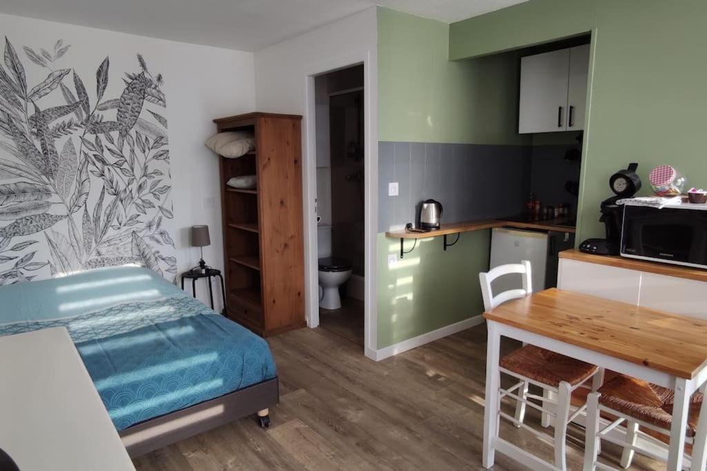 Joli Studio Pres De La Mer Avec Exterieur La Rochelle  Bagian luar foto